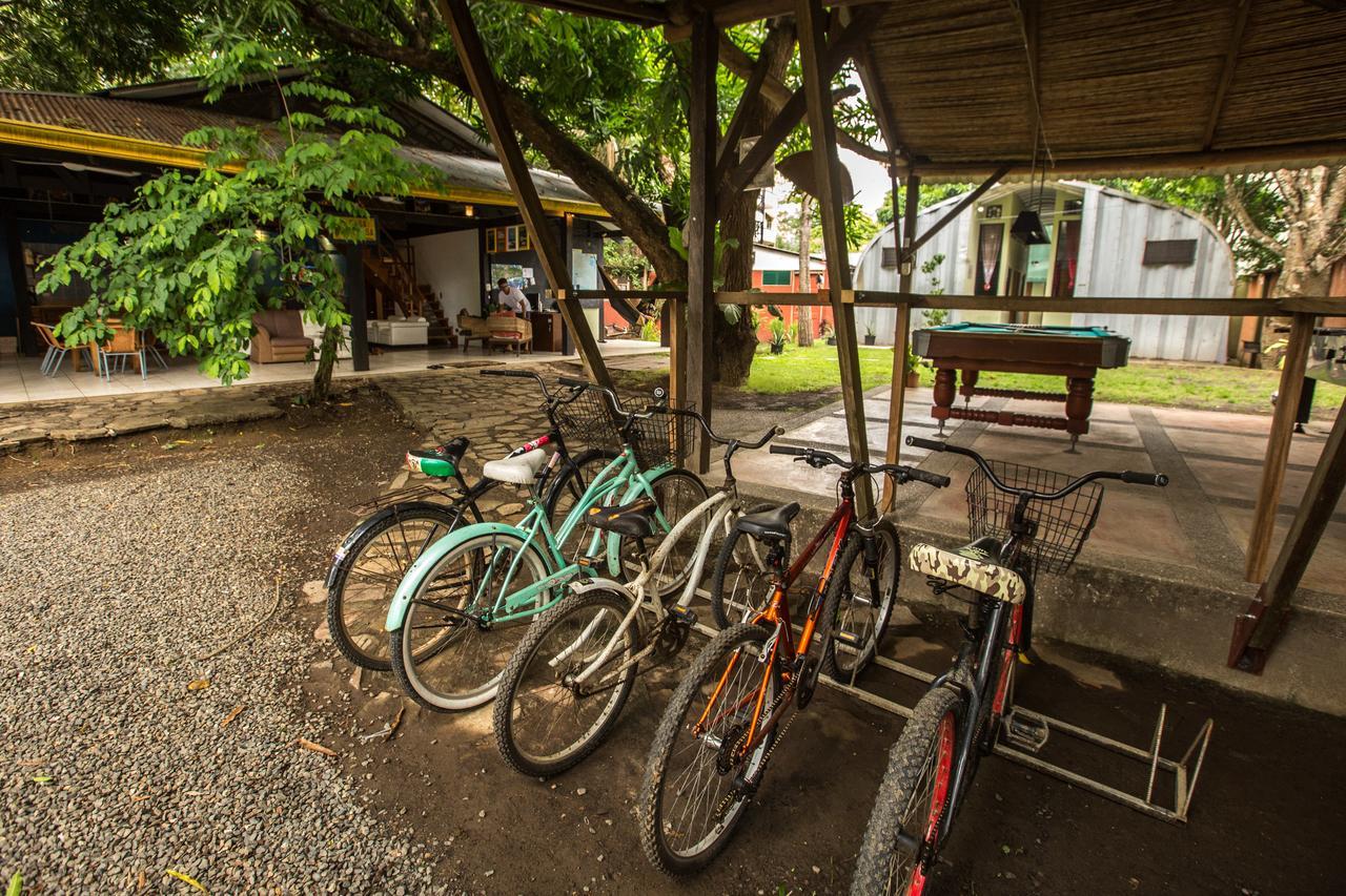 Jaco Inn Екстер'єр фото